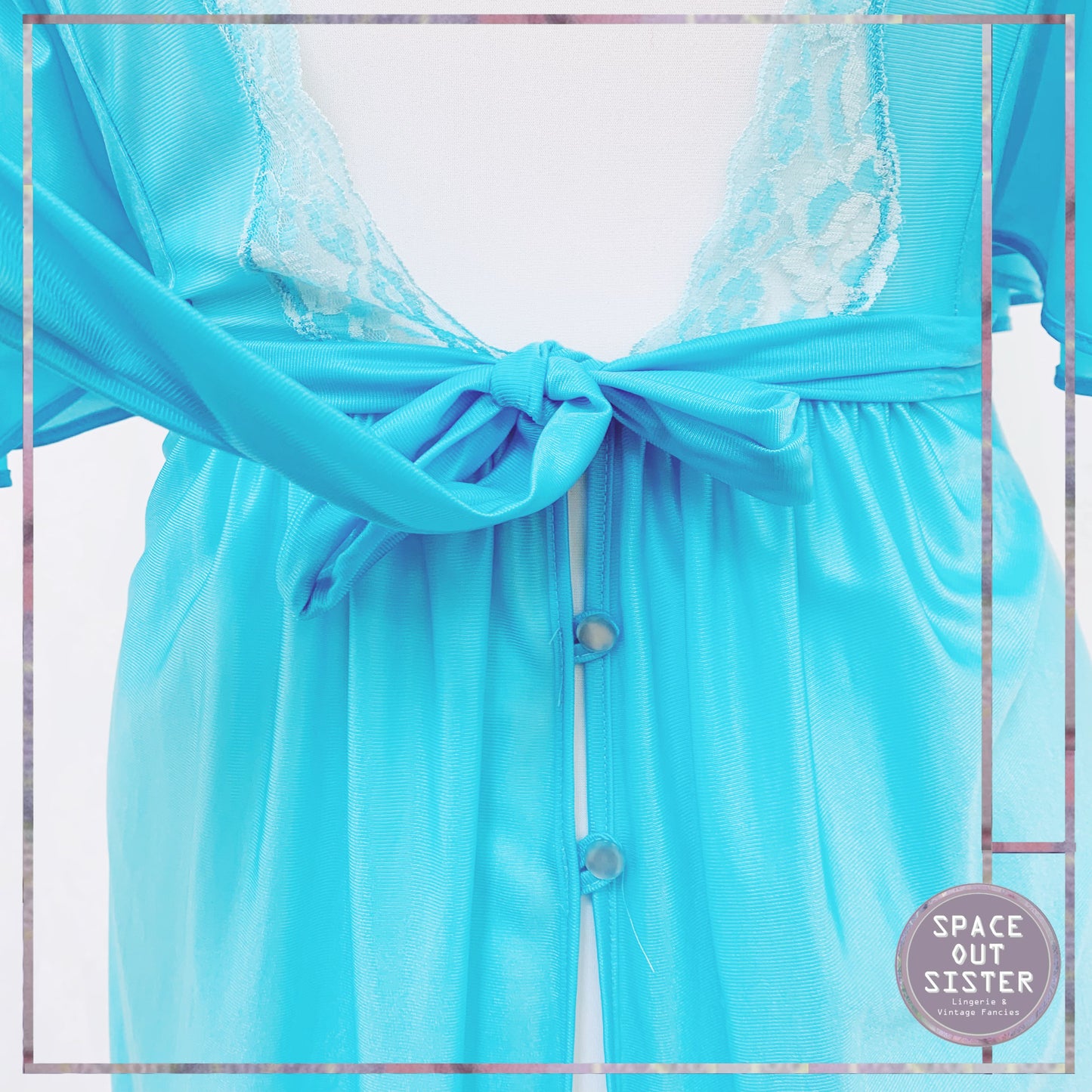 Circa 1980s Vintage Turquoise Summer Robe