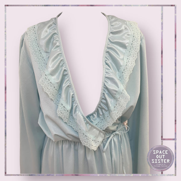 Vintage Seafoam Ruffle Robe