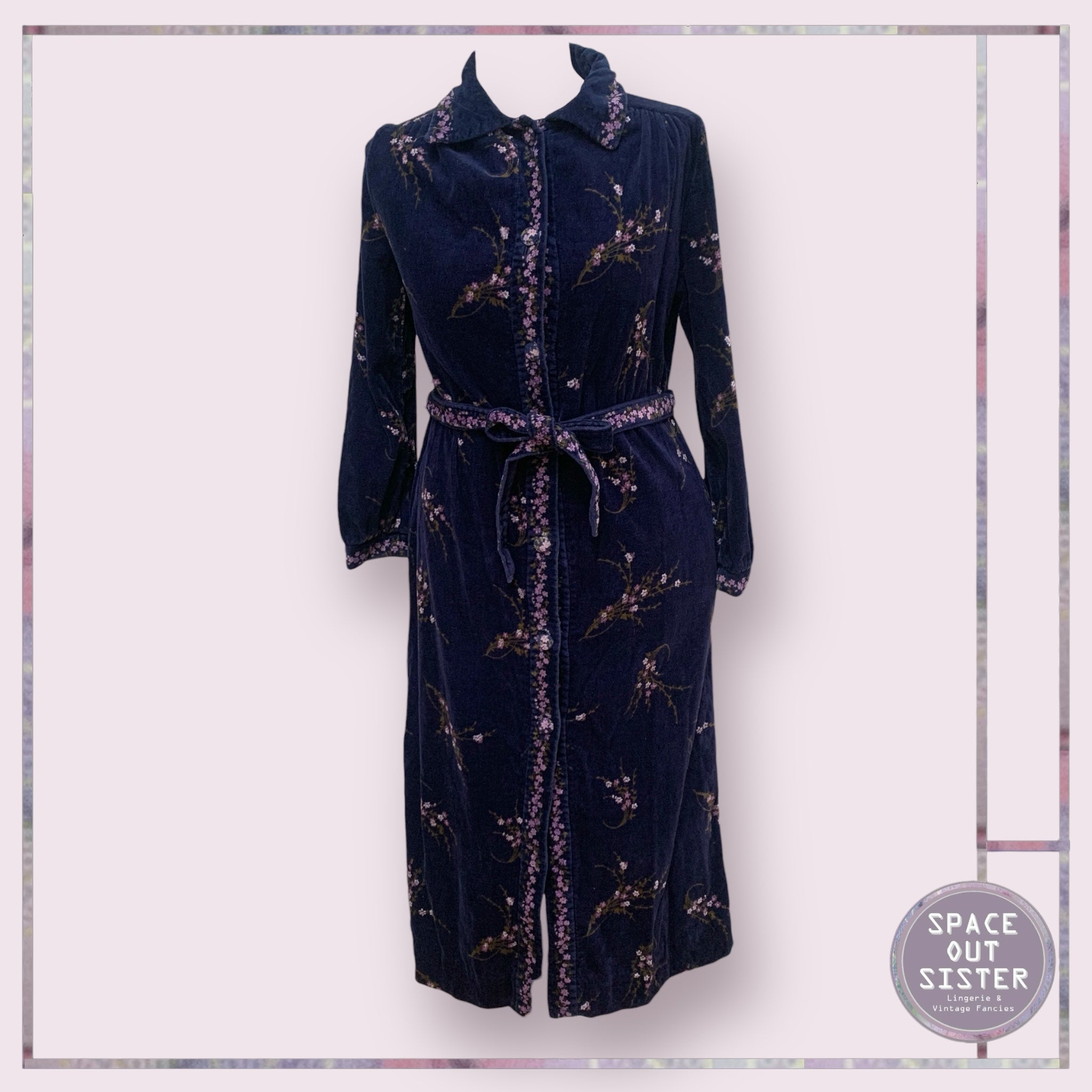 Reserved Vintage Florex Floral Trim Robe
