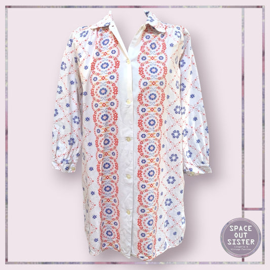 Vintage Blue & Red Bloom Nightshirt Bust to 38”