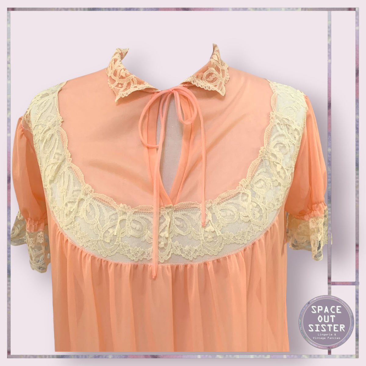 Vintage Lace Sleeve Peach Nightdress Bust 44”