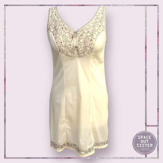 Vintage Buttercream Slip