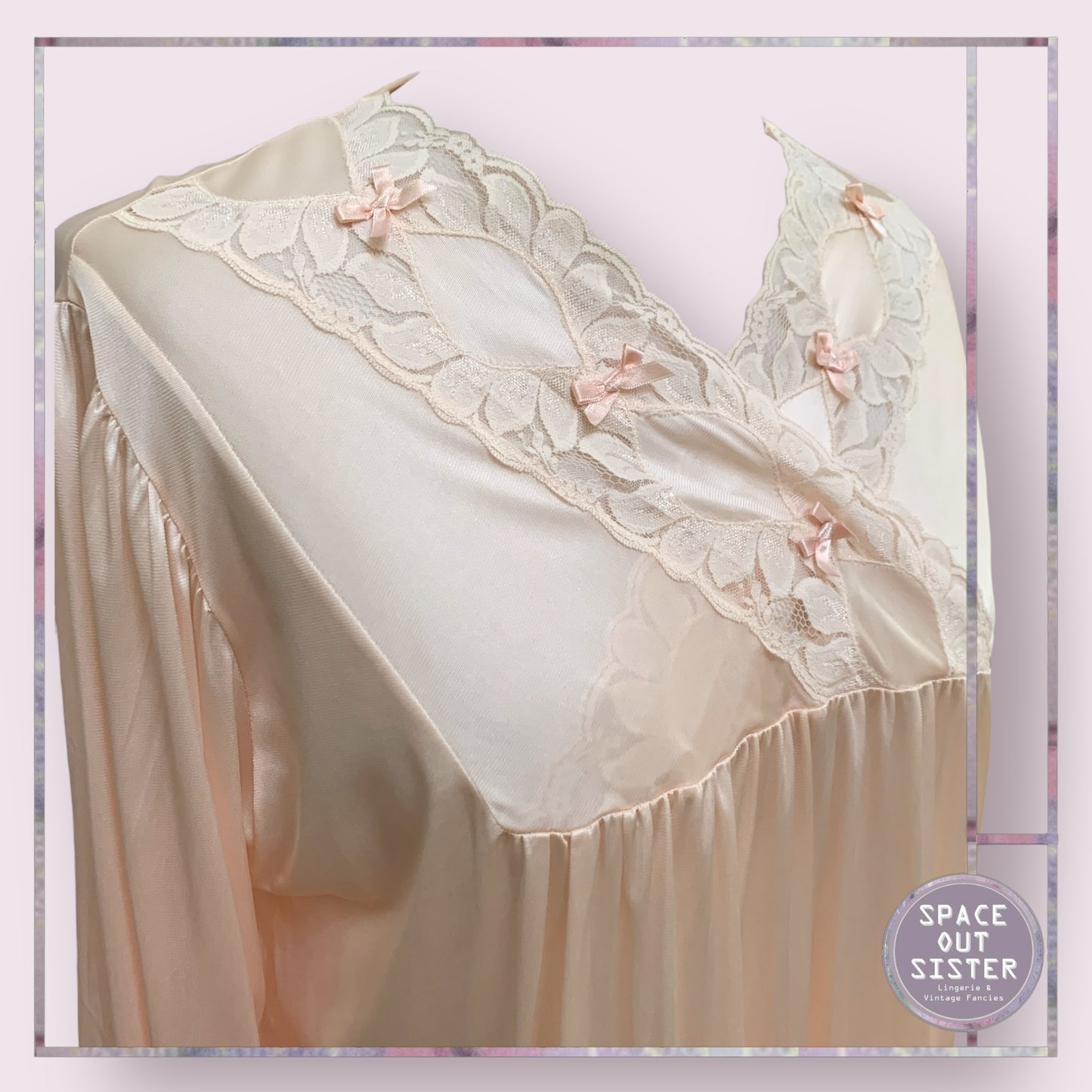 Vintage Creation Atelier Nightdress
