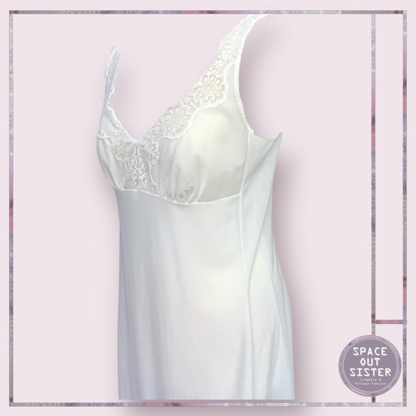 Vintage White Full Length Nightdress