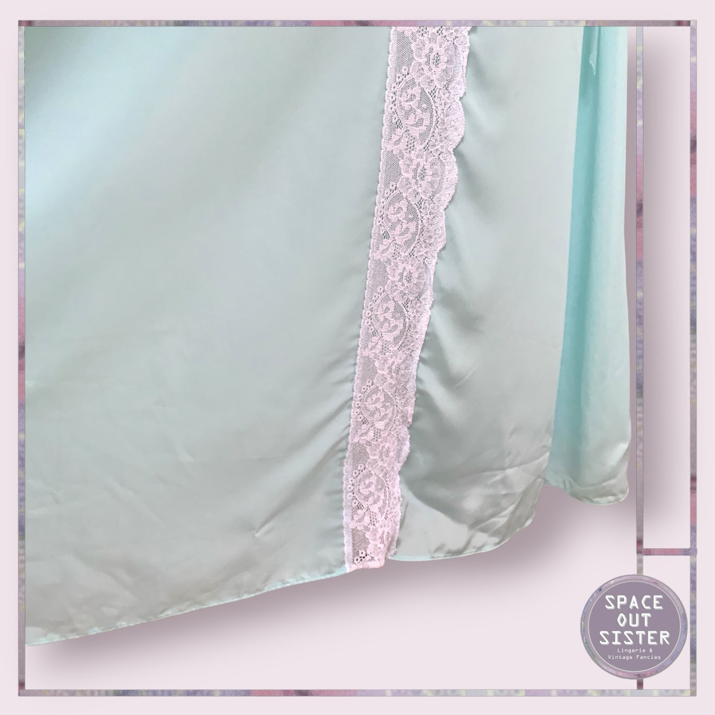 Vintage Saxon Peignoir Set