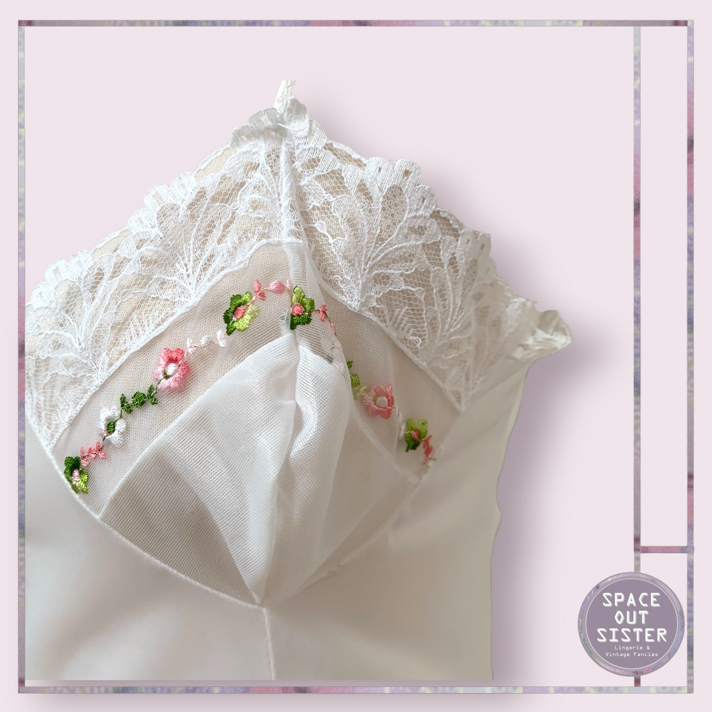 Vintage Roda Ornate Slip