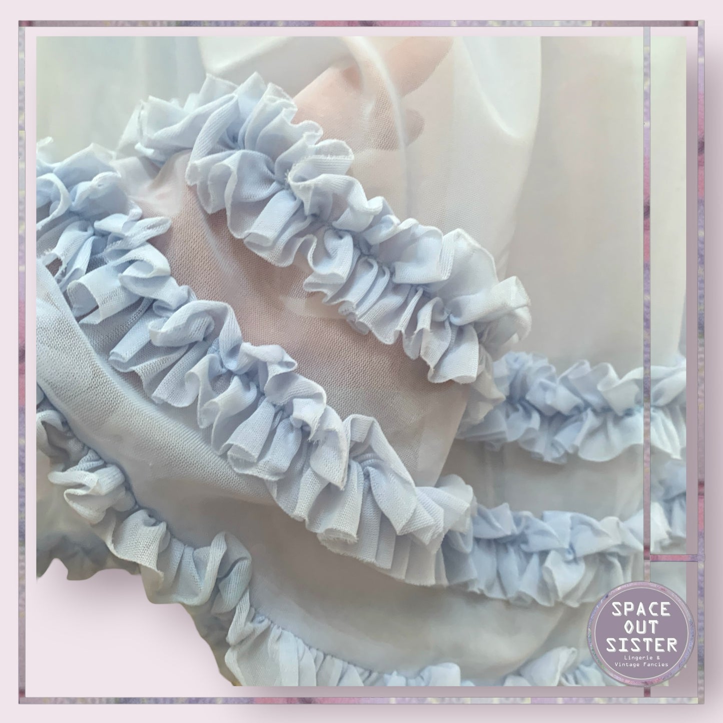 Rare! Vintage ILGWU Circa 1960s Ruffle Nightdress
