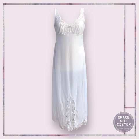 Vintage White Full Length Nightdress