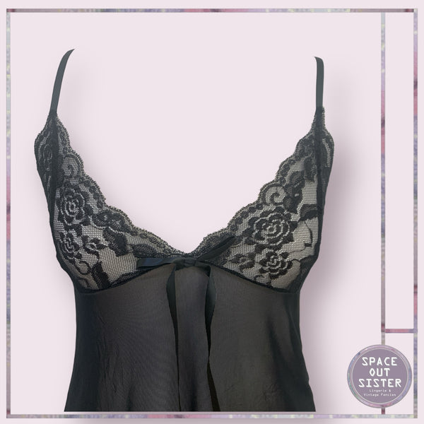 Black Lace Ribbon Tie Nightdress