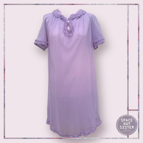 Circa 1950s Vintage Mauve Nightdress