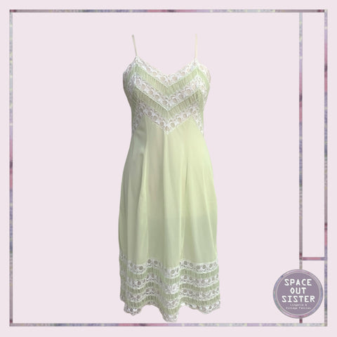 Vintage Light Lime Slip