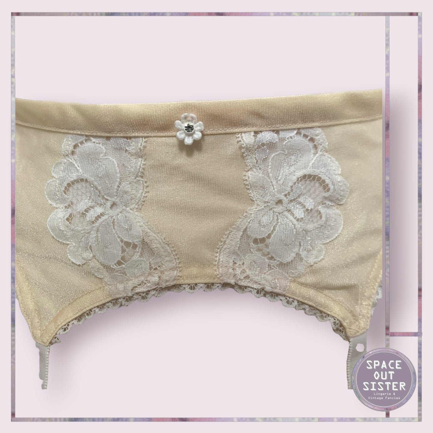 Crema Garter Belt