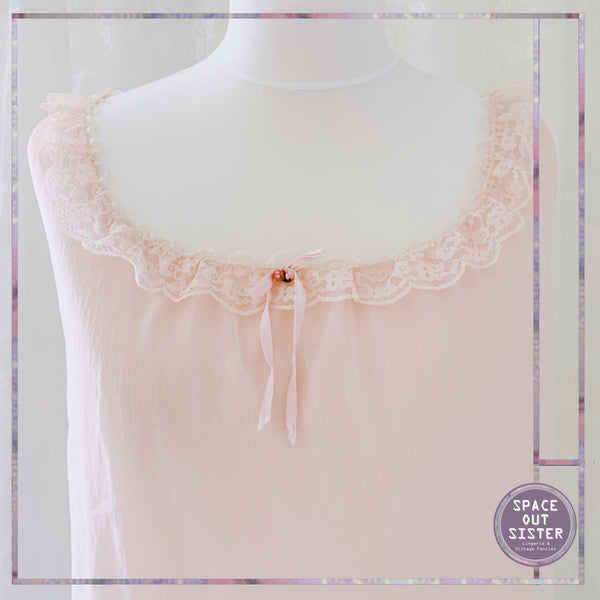 Circa 1950s Vintage Marshmallow Babydoll