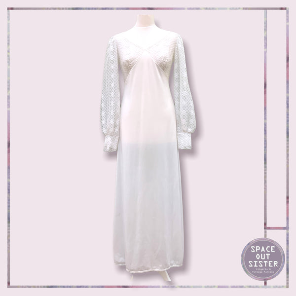 Circa 1970s Sortelege Nightdress