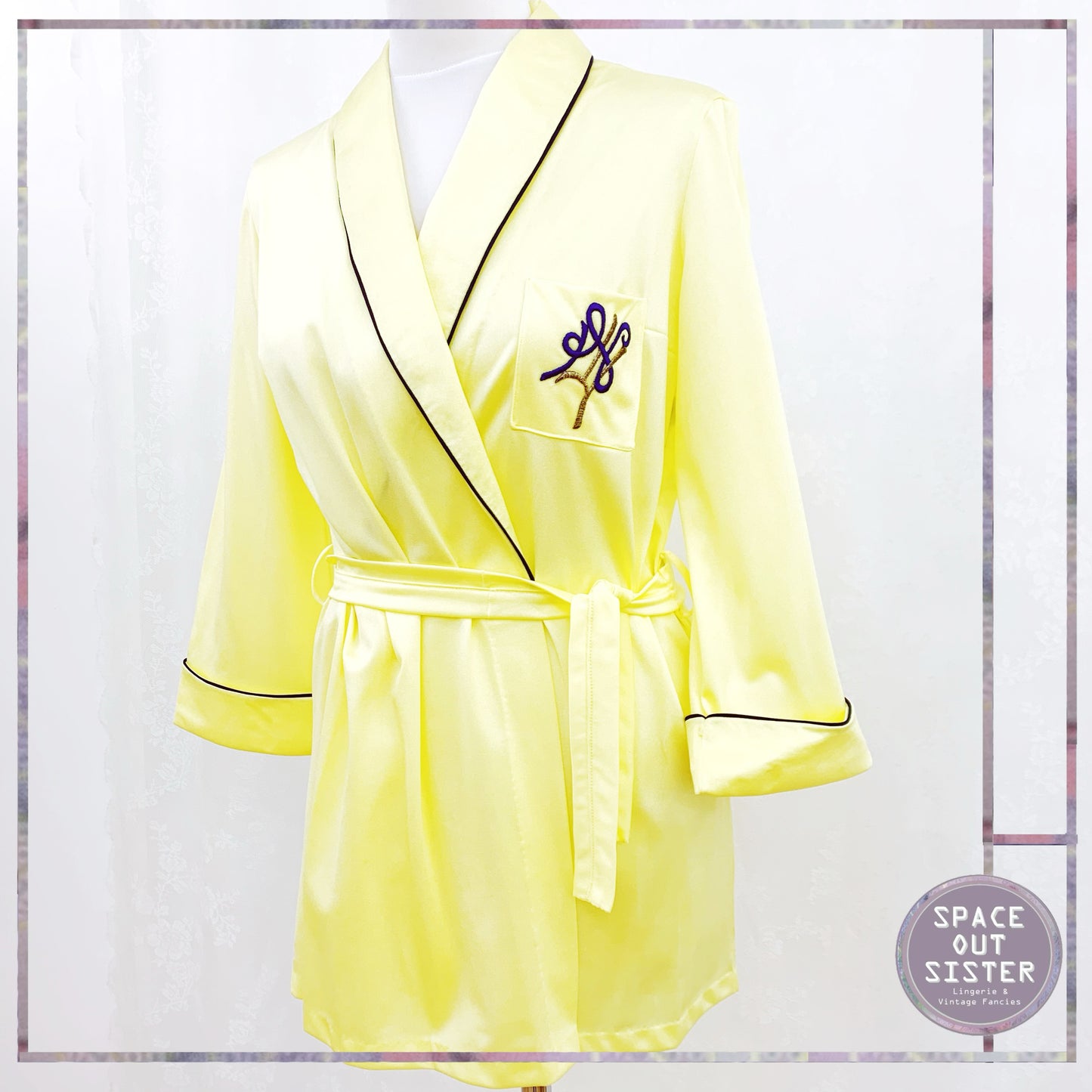 Vintage Yellow Short Robe